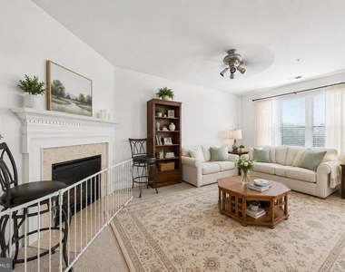 5722 Callcott Way - Photo Thumbnail 25