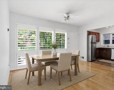 6320 Howe Place - Photo Thumbnail 6