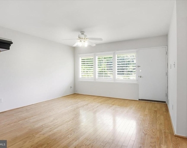 6320 Howe Place - Photo Thumbnail 14