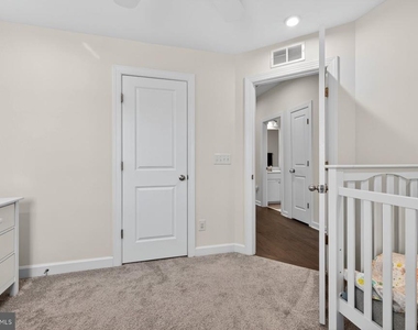 8106 Zoe Place - Photo Thumbnail 21