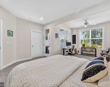 8106 Zoe Place - Photo Thumbnail 28