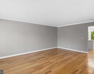 3740 Farmland Drive - Photo Thumbnail 1