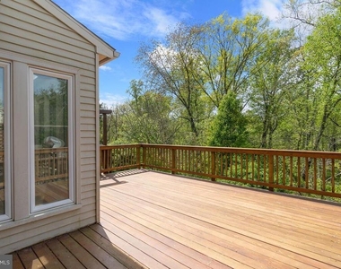 3740 Farmland Drive - Photo Thumbnail 32