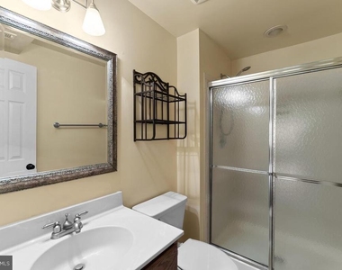 3740 Farmland Drive - Photo Thumbnail 31