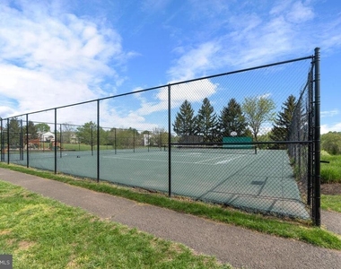 3740 Farmland Drive - Photo Thumbnail 37