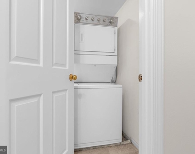 7721 Tremayne Place - Photo Thumbnail 30