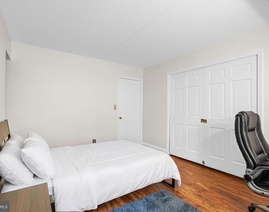 7721 Tremayne Place - Photo Thumbnail 28