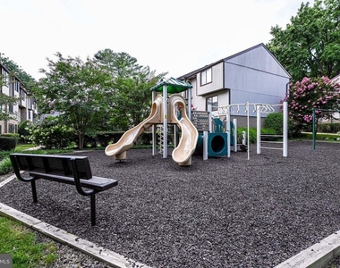 1644 Westwind Way - Photo Thumbnail 28