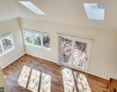 6505 Gretna Green Way - Photo Thumbnail 18