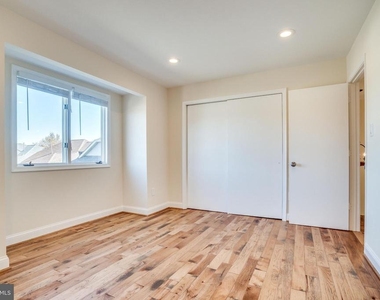 6505 Gretna Green Way - Photo Thumbnail 37