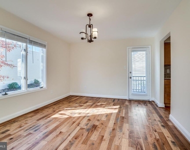 6505 Gretna Green Way - Photo Thumbnail 6