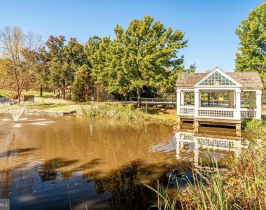 6505 Gretna Green Way - Photo Thumbnail 62