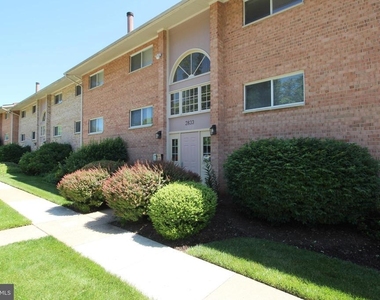 2833 Kalmia Lee Court - Photo Thumbnail 20