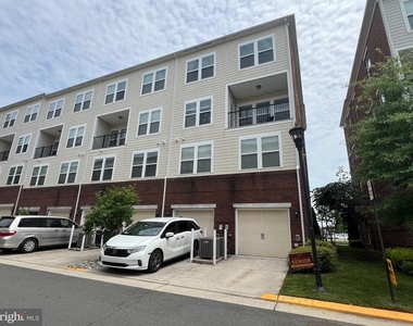 3048 Rittenhouse - Photo Thumbnail 16