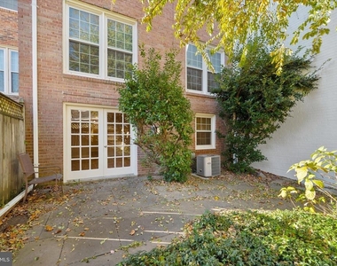 3221 Adams Court - Photo Thumbnail 29