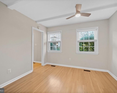 3221 Adams Court - Photo Thumbnail 7