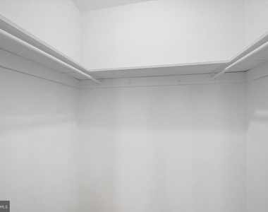 3221 Adams Court - Photo Thumbnail 16