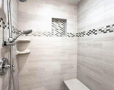 433 Deerwood Drive - Photo Thumbnail 6