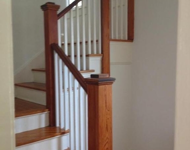 1212 Prince Edward Street - Photo Thumbnail 6