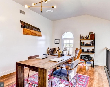 273 S Pickett Street - Photo Thumbnail 10