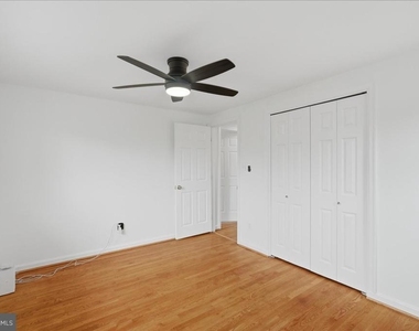 709 N Pryor Street - Photo Thumbnail 13