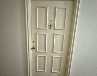 1121 Arlington Boulevard - Photo Thumbnail 1