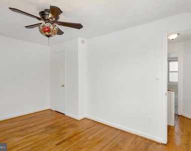 2446 S Nelson Street - Photo Thumbnail 10