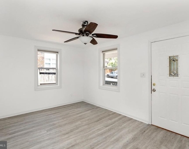 2446 S Nelson Street - Photo Thumbnail 2