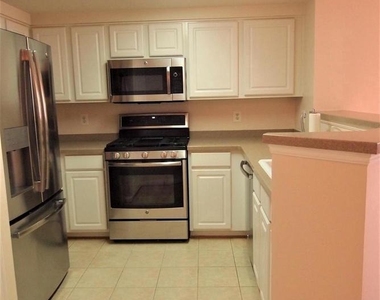 3830 9th Street N - Photo Thumbnail 4
