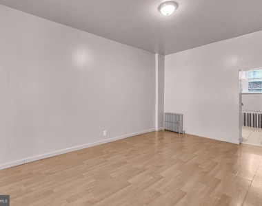 1910 Dudley Street - Photo Thumbnail 13