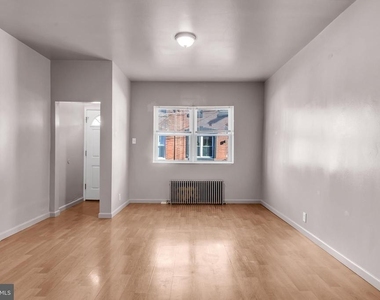 1910 Dudley Street - Photo Thumbnail 11
