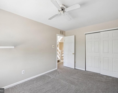 321 Sage Lane - Photo Thumbnail 25