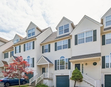 321 Sage Lane - Photo Thumbnail 41