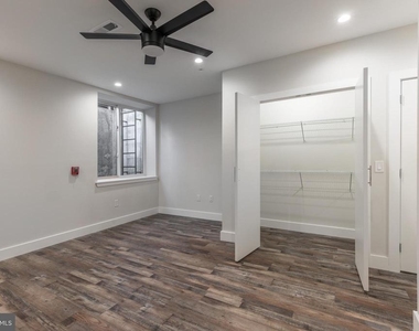 920 N 15th Street - Photo Thumbnail 15
