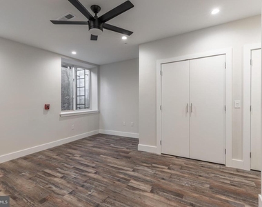 920 N 15th Street - Photo Thumbnail 14