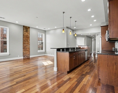 280 E Michigan Avenue - Photo Thumbnail 8