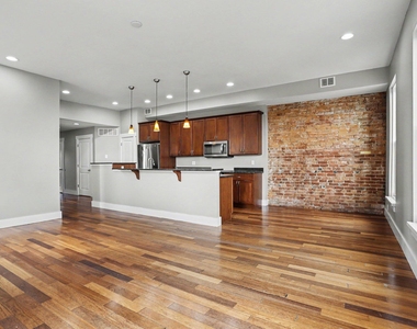 280 E Michigan Avenue - Photo Thumbnail 9