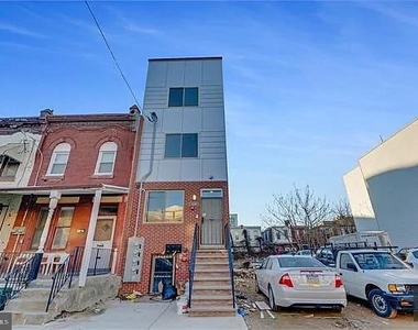 1229 W Hilton Street - Photo Thumbnail 11