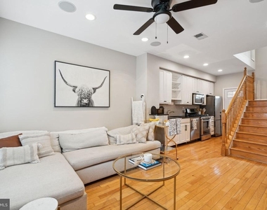 2357 Montrose Street - Photo Thumbnail 4