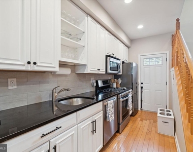 2357 Montrose Street - Photo Thumbnail 5