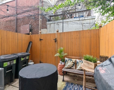 2357 Montrose Street - Photo Thumbnail 25