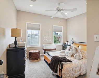 2357 Montrose Street - Photo Thumbnail 7