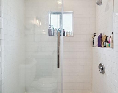 2357 Montrose Street - Photo Thumbnail 11