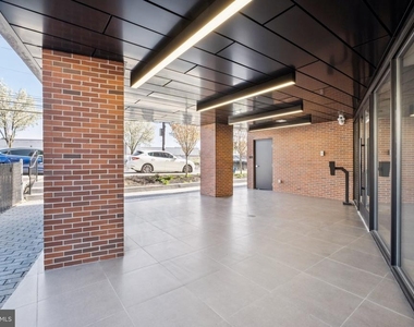 6910 Ridge Avenue - Photo Thumbnail 53
