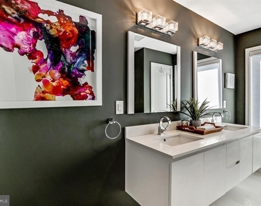 305 Green Street - Photo Thumbnail 29
