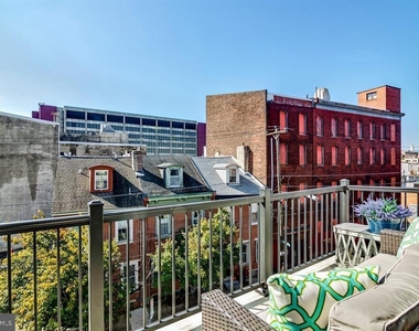 305 Green Street - Photo Thumbnail 34