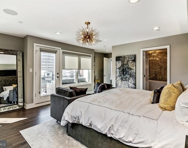 305 Green Street - Photo Thumbnail 17