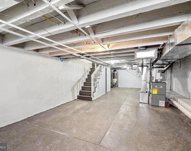 3027 Agate Street - Photo Thumbnail 14