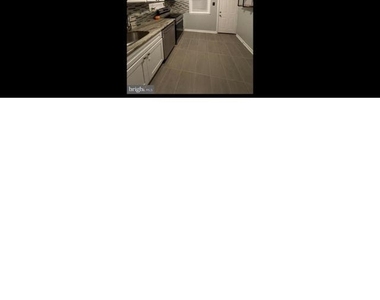 1922 Page Street - Photo Thumbnail 1