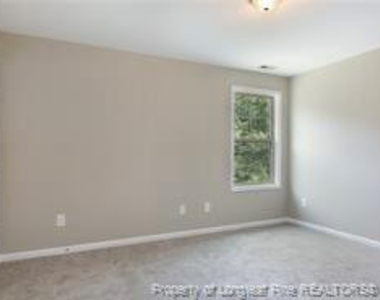 377 Roanoke Drive - Photo Thumbnail 28